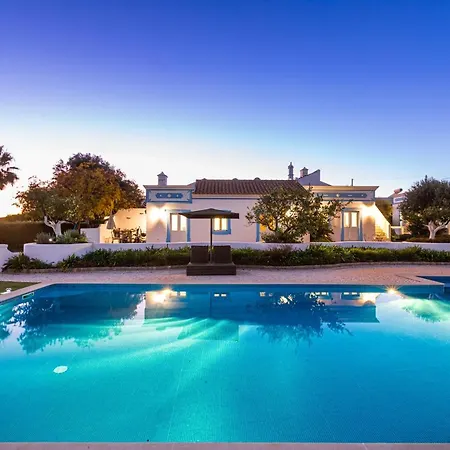 منزل ريفي Casa Flor De Sal مونكاراباشو